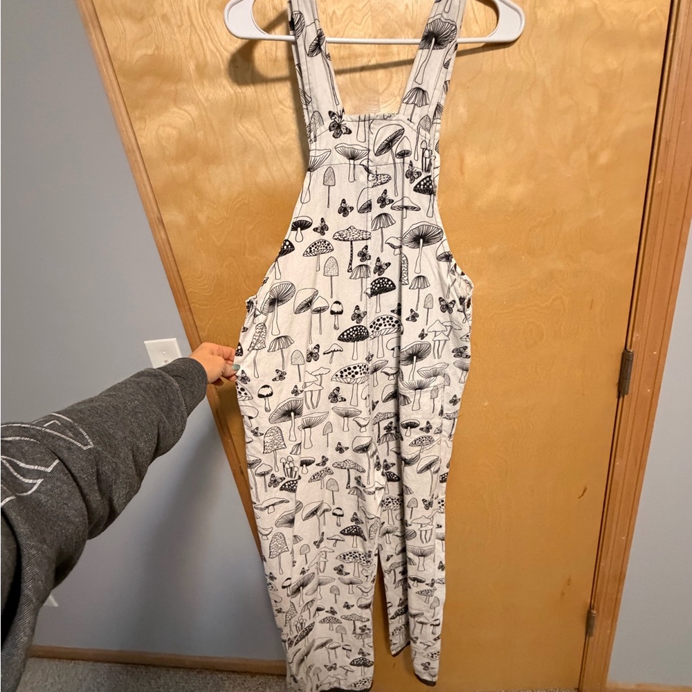 🍄White Overalls w/ Black Mushrooms - size woman’s small OVERSIZED - Picture 3 of 8